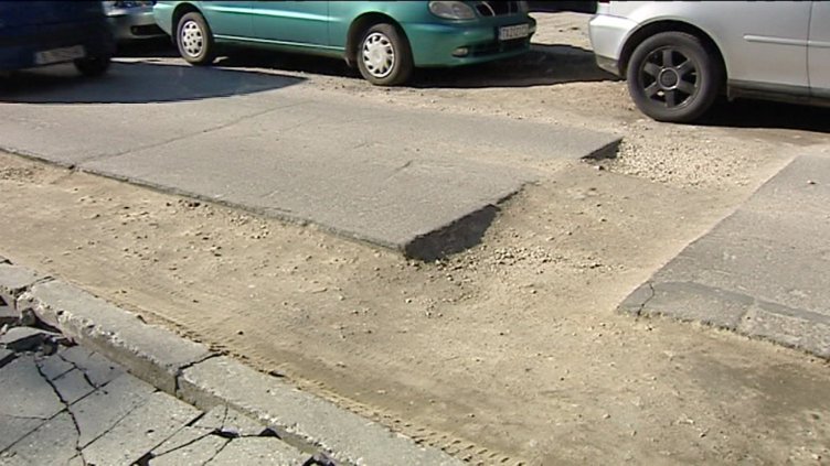 &quot;Щрихи от утрото&quot; (8.10.2018) - Инфраструктурни проблеми тормозят живущите на улица „Капитан Рончевски“