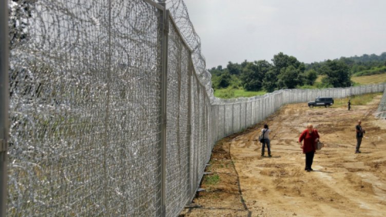 Засилиха охраната по българо-турската граница