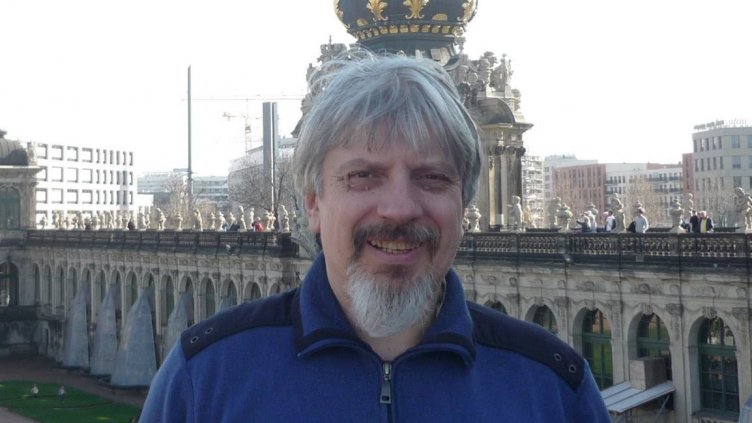 Витанов за вируса: Ковидът се задъхва през август, отивай на море, народе!