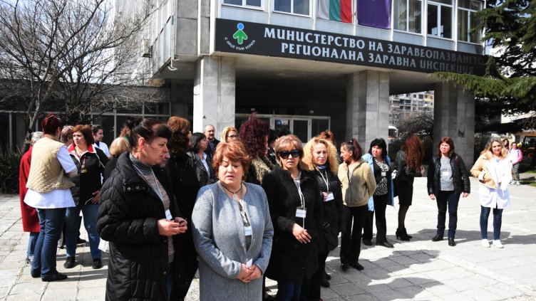 снимки: Пламен Гутинов