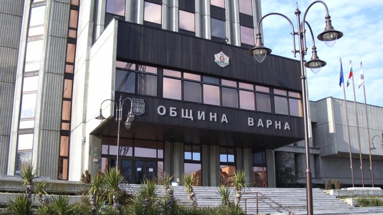 Община Варна подава ръка на хората от дома в с. Рояк
