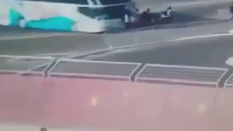 Джигит блъска деца в Баку