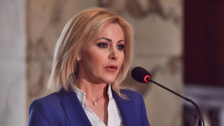  Патрон, "кръв" и "информиран"! Заплашиха с убийство роден спецпрокурор