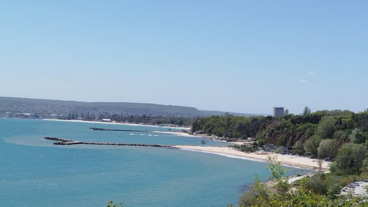 Слънчево време в цялата страна днес