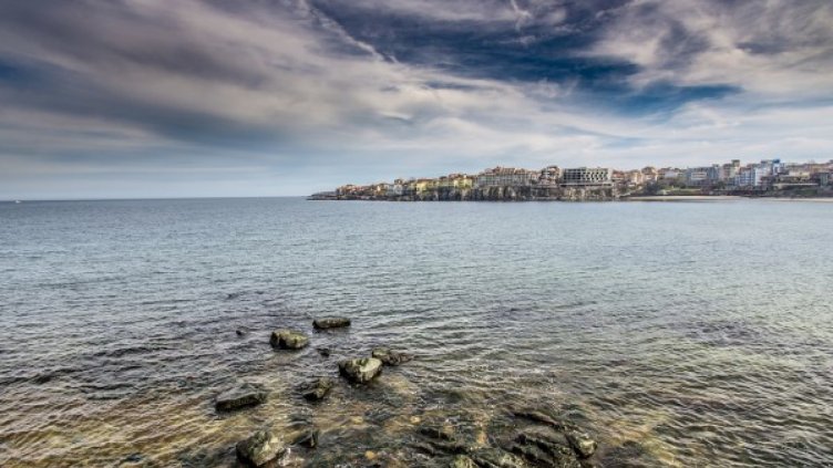 Защитната дига в Созопол ще струва 6900 лв. на концесионера