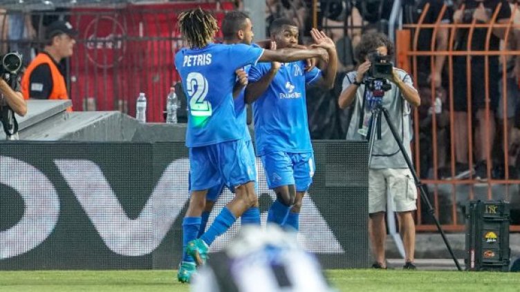 Левски изрита ПАОК от Европа