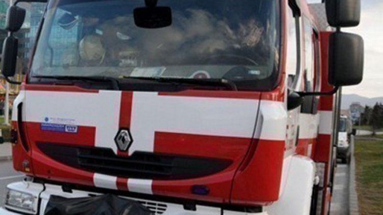 2 автомобила изгоряха по време на движение във Варненско