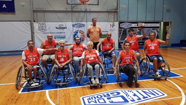 Сребро за отбора на „Черно море Никея“ на баскетбол на колички