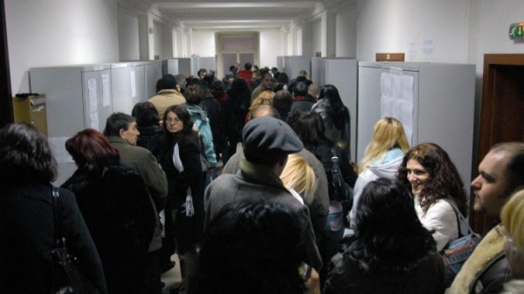 Дневно НАП получават едва по 250 данъчни декларации