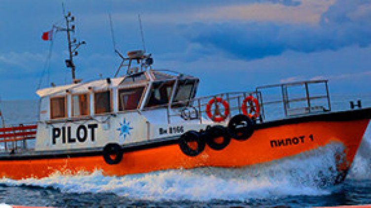 Пилотски катер спаси сърфист край Варна