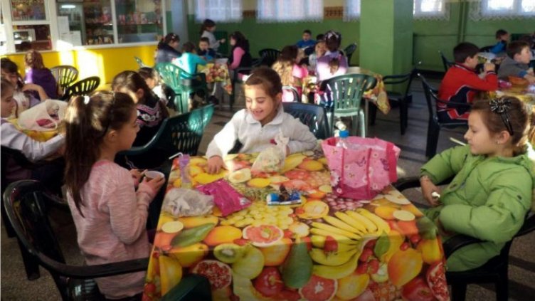 БАБХ извърши 1597 проверки в училищните столове и лафки 