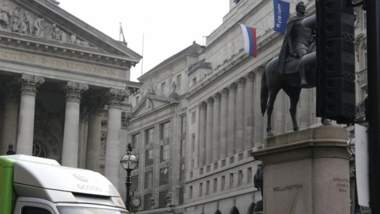 Симеон Дянков влезе в надзора на ВТБ