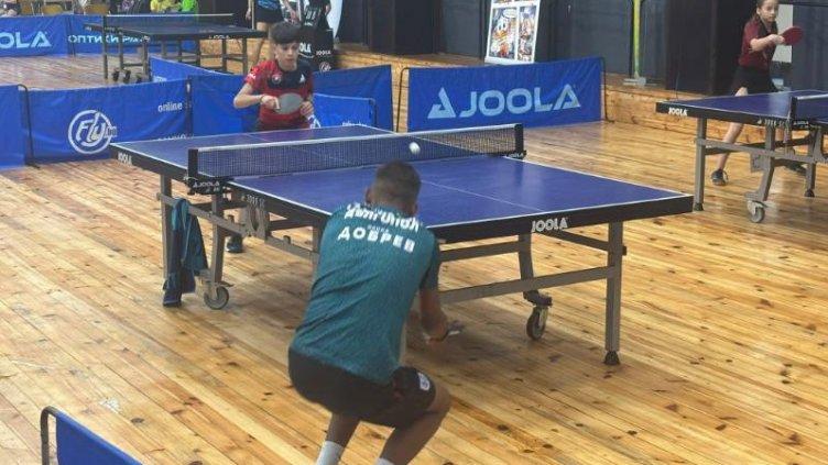 Варна бе домакин международния турнир по тенис на маса „Млади надежди“