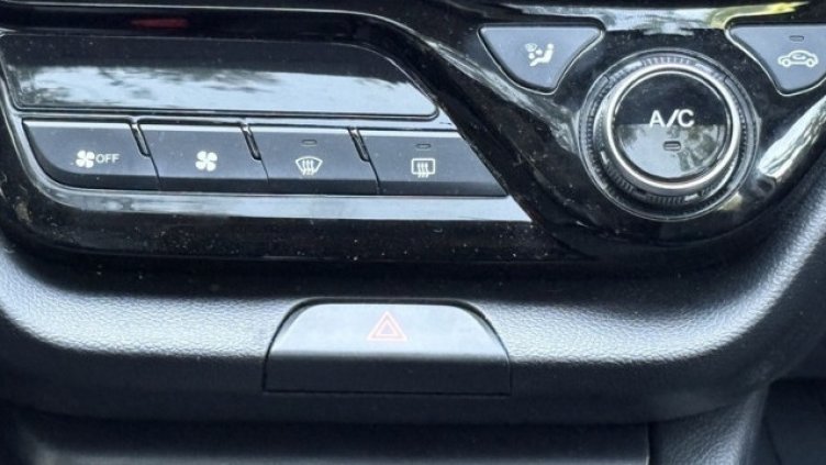 Как да разпознаем първите симптоми за неизправност в парното на колата