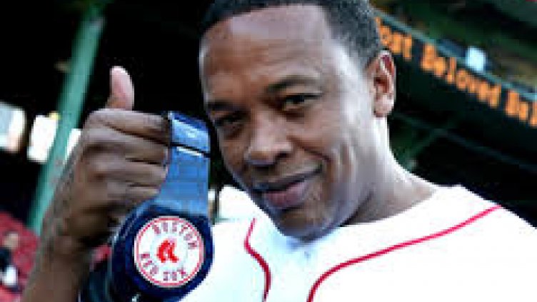 Dr. Dre счупи рекорди с приходите си
