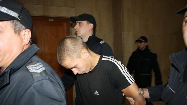 19-годишен убиец се призна за виновен