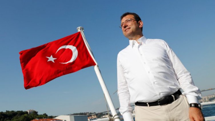Как кметът Имамоглу се превърна в проблем за Ердоган  