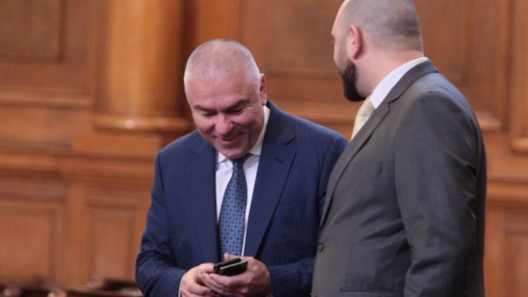 И депутатите от „Воля” напускат парламента