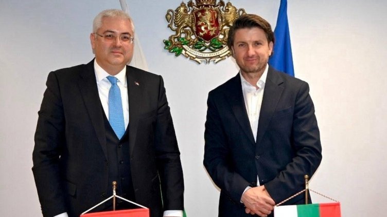 Министър Боршош обсъди туризма с посланика на Турция