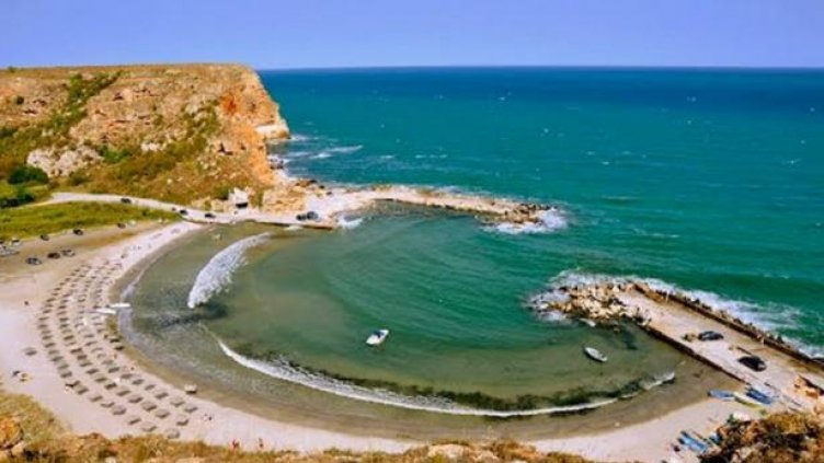 Светозар влезе в морето от "Болата" и от два дни никой не го е виждал 