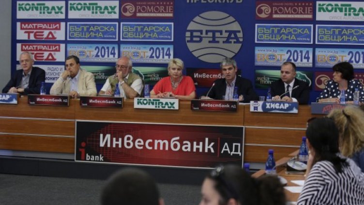 Работодатели и синдикати с ултиматум към отиващото си правителство