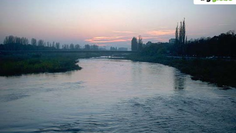Обявен е червен код за Марица и Тунджа