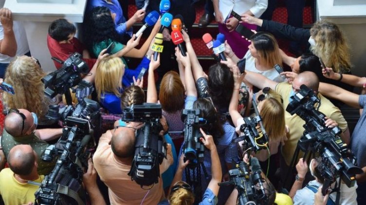 Европа укрепва независимостта и плурализма на медиите със закон