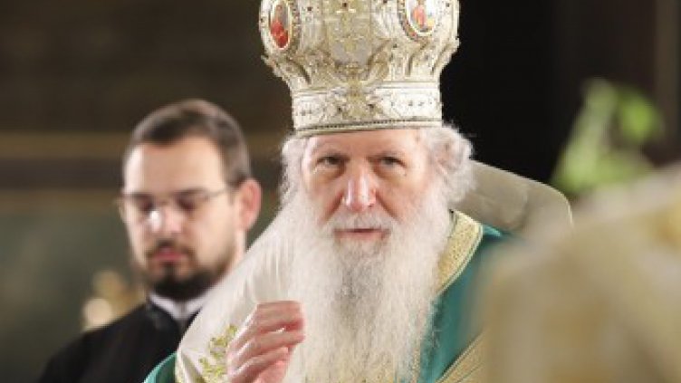 Патриарх Неофит: Изпитание е за всички нас да ликуваме с дивната вест за Възкресението