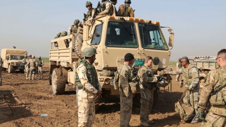 САЩ пращат още 560 военни в Ирак
