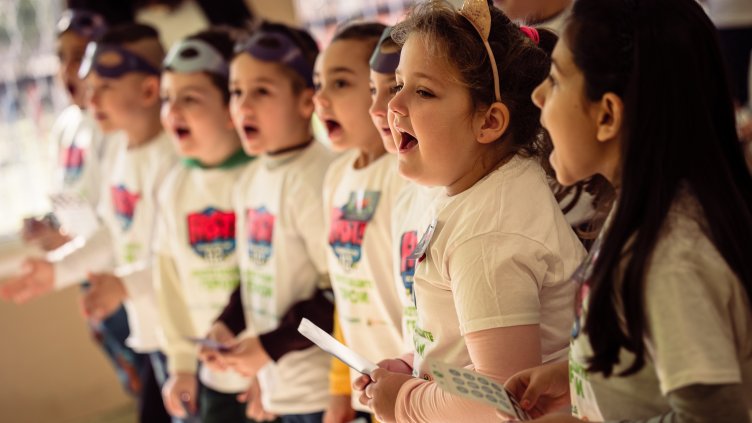 Над 250 деца от Девня станаха БЪРЗИ ГЕРОИ 112 и вече знаят как могат да спасят живот (Снимки)