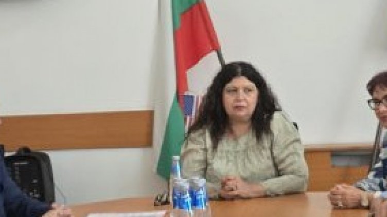 Андрияна Андреева: Основен проблем на общините във Варненско е инфраструктурата