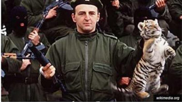 Робърт де Ниро ще бъде Слободан Милошевич, а Ева Мендес ще е Цеца във филм за Аркан
