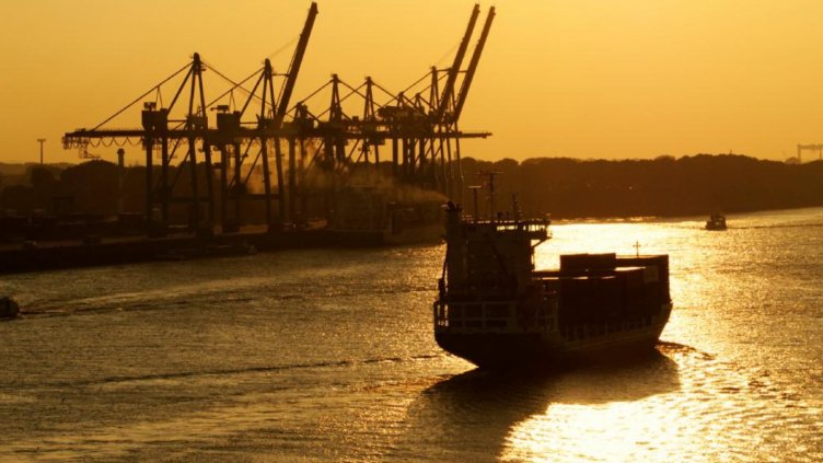 Тежки времена за гръцкия шипинг