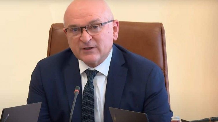 Главчев ще участва в извънредно заседание на Европейския съвет