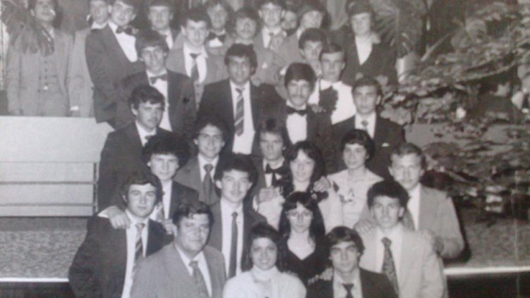 Издирват съучениците от випуск 1980 г. на CПTУ по Aвтотранспорт