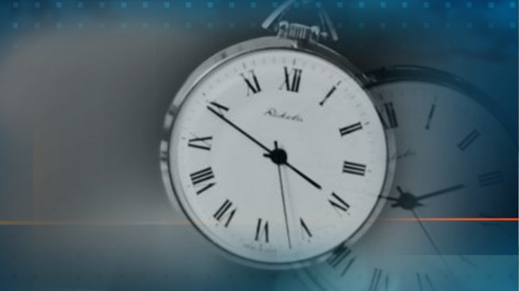 Тази нощ местим стрелките на часовника с час назад