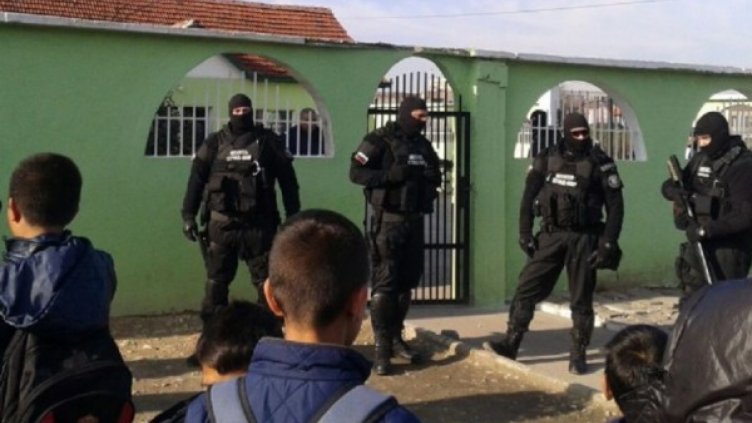 24 са арестуваните при масираните проверки на ДАНС