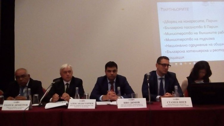 СТАМЕН ЯНЕВ, ИЗПЪЛНИТЕЛЕН ДИРЕКТОР НА БЪЛГАРСКАТА АГЕНЦИЯ ЗА ИНВЕСТИЦИИ се включи в 11-та годишна среща на местните власти, организирана от НСОРБ.