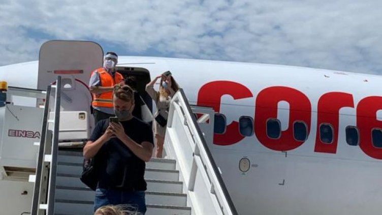 Близо 87 хил. туристи донесли 17.5 млн. лв. приходи за месец във Варненско