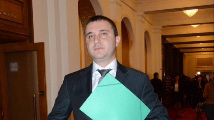 Горанов се надява на 500 млн. лв. повече през януари