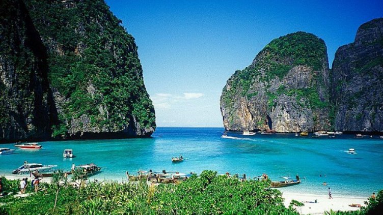 Затварят прочутия залив Мая Бей от филма „Плажът“