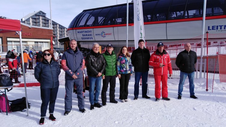 Вицепремиерът Марияна Николова откри нов шестседалков лифт в Боровец