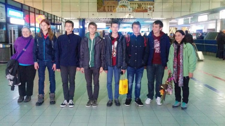 Три бронзови медала спечелиха българските ученици на олимпиадата по астрономия