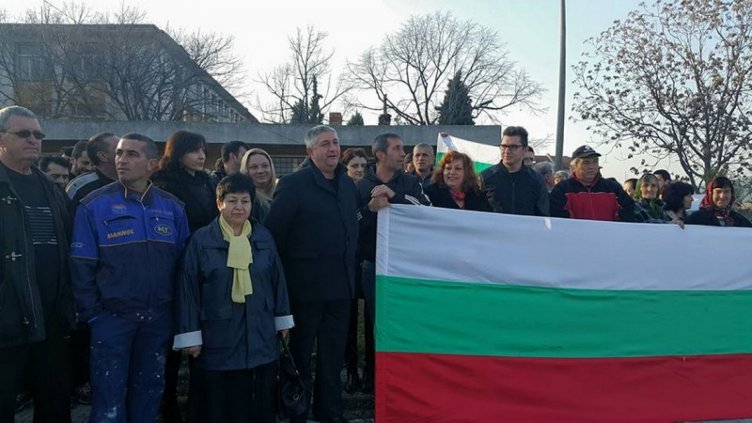 Собствениците на казани за варене на ракия и лозари подготвят масови протести