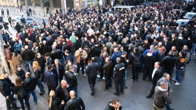 Полицаите на протест: Настояват за 2,5 лева на час за нощния труд!
