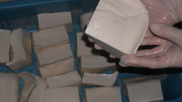 Засилени проверки за търговия с мляко и млечни продукти