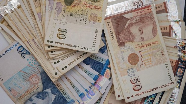 Удължават мораториумите по изплащане на кредити до 31 март 2021 г.?