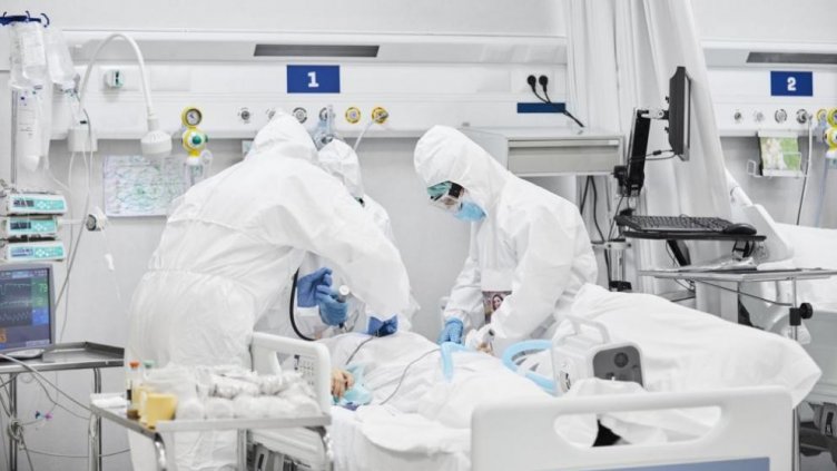 Как минава един ден в ковид отделение?