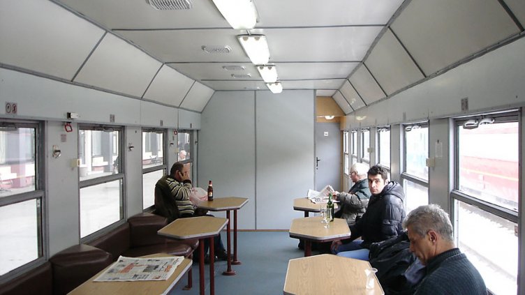 БДЖ връща вагон-ресторантите по линията София-Варна