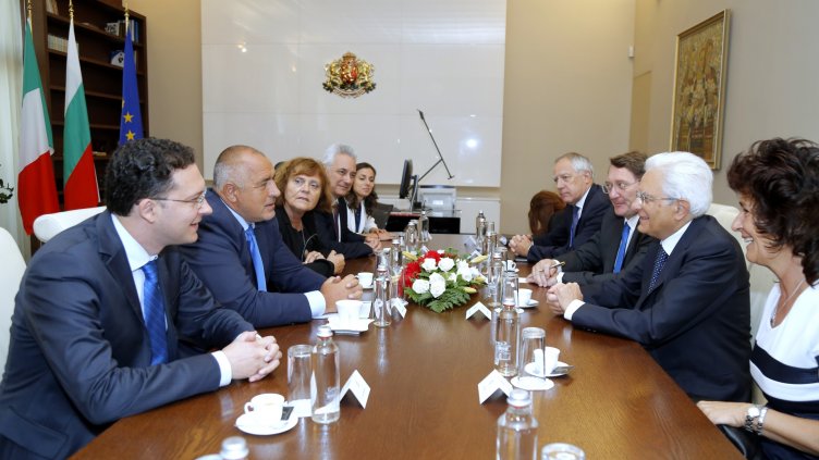 Борисов на среща с президента на Италия: Носим големи отговорности като граници на ЕС